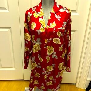 VICTORIA SECRET NIGHT SHIRT SZ M